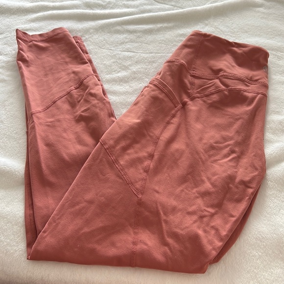 Til You Collapse Resilient Heart Shaped Leggings - Picture 2 of 5